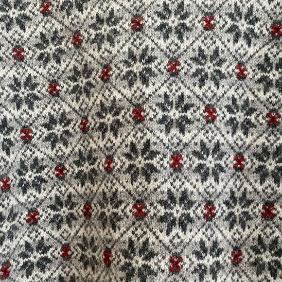 Vintage Woolrich clasp sweater. Clasps to the bottom. Great condition - Picture 9 of 11